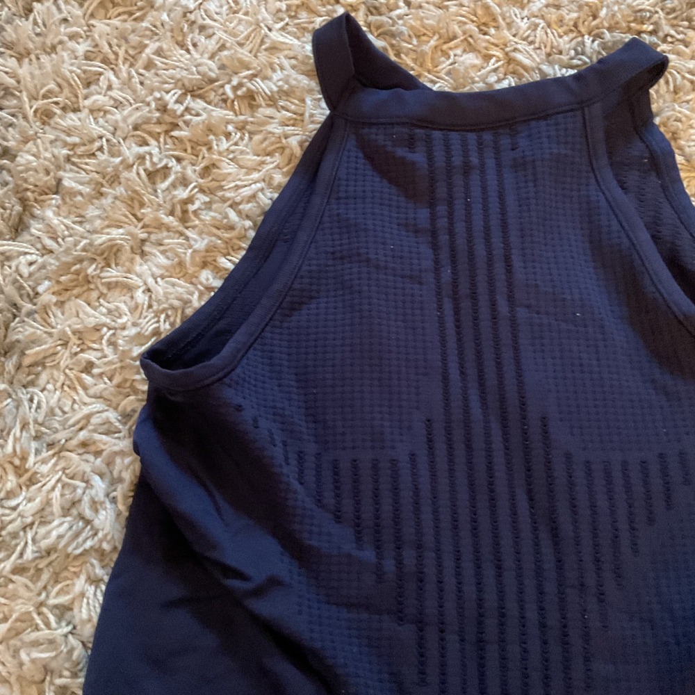 Athleta Renew High Neck Tank Navy Blue Seamless Active Top 223966 Small - Picture 9 of 11